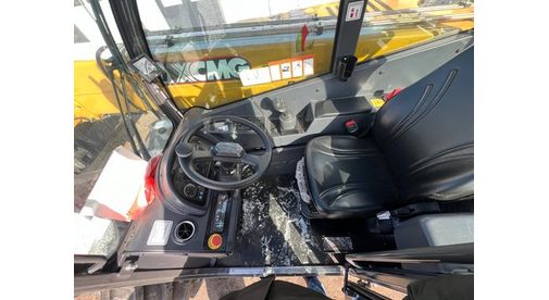 Телескопический погрузчик XCMG XT3207K